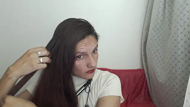 Snapshot of catalina_duran1 chatting on 02-13-26, 05:03 catalina duran1 online show from 02-13-26, 05:03