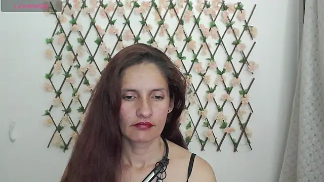 Snapshot of catalina_duran1 chatting on 07-25-26, 04:10 catalina duran1 online show from 07-25-26, 04:10