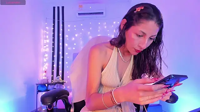 Snapshot of Gorgeous_Team chatting on 02-28-26, 08:10 Gorgeous Team online show from 02-28-26, 08:10