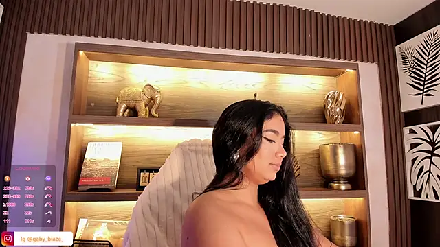 Snapshot of Gaby_Blaze chatting on 12-07-24, 01:58 Gaby Blaze online show from 12-07-24, 01:58