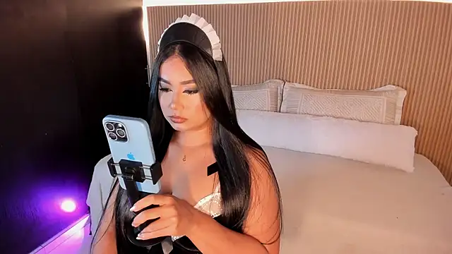 Snapshot of Gaby_Blaze chatting on 10-10-25, 10:09 Gaby Blaze online show from 10-10-25, 10:09