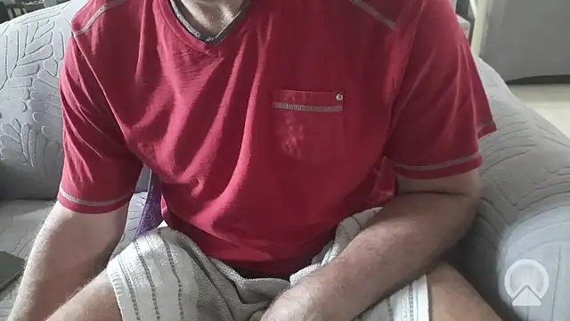 Snapshot of Ivanxx712 chatting on 05-12-26, 04:26 Ivanxx712 online show from 05-12-26, 04:26