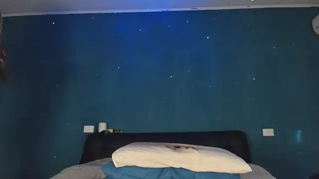 Karendolly  8 online show from 07-14-26, 03:51