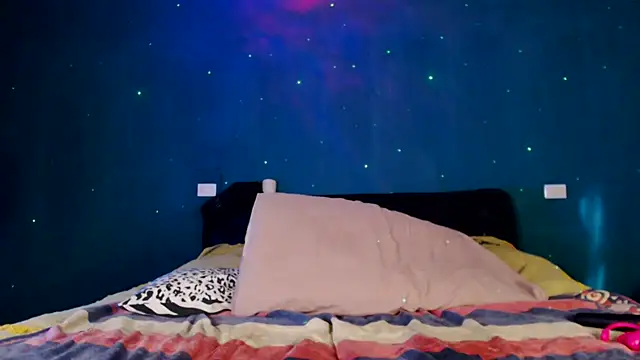 Karendolly  8 online show from 08-01-26, 03:33