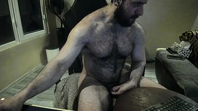 Snapshot of Hugealphabeast chatting on 02-27-25, 04:43 Hugealphabeast online show from 02-27-25, 04:43