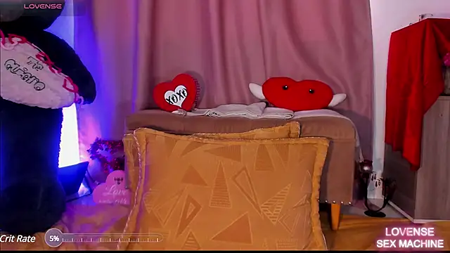 Snapshot of DianaBrownXX chatting on 02-16-25, 07:27 DianaBrownXX online show from 02-16-25, 07:27