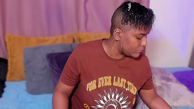 Snapshot of DianaBrownXX chatting on 11-09-25, 04:11 DianaBrownXX online show from 11-09-25, 04:11