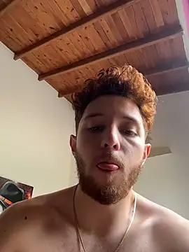 Juan Castano online show from 10-30-25, 03:24