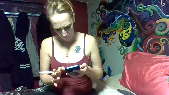 4EyedSluttyGinger online show from 01-13-25, 06:05