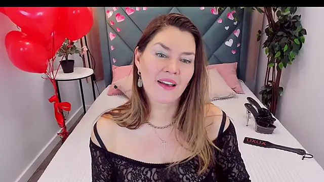 Adele Russo online show from 02-12-25, 04:22