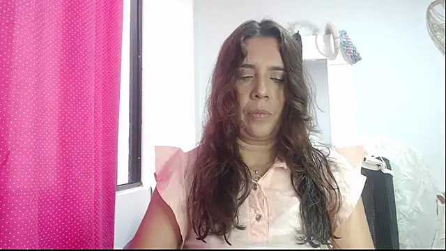 Snapshot of Victoria_meester chatting on 01-11-25, 03:42 Victoria meester online show from 01-11-25, 03:42