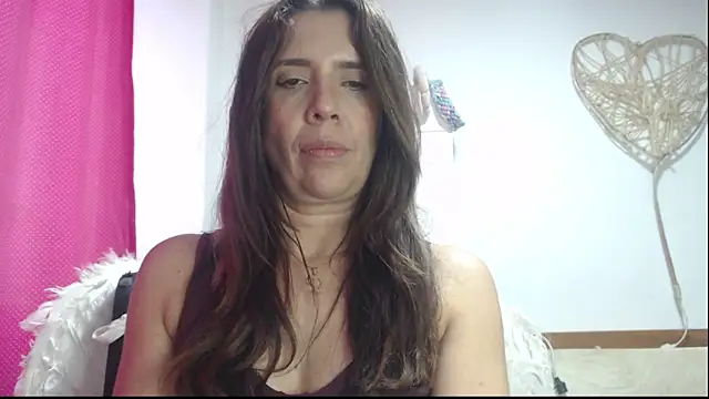 Snapshot of Victoria_meester chatting on 01-14-25, 07:32 Victoria meester online show from 01-14-25, 07:32