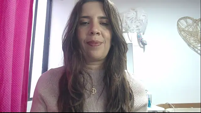 Snapshot of Victoria_meester chatting on 01-21-25, 08:11 Victoria meester online show from 01-21-25, 08:11