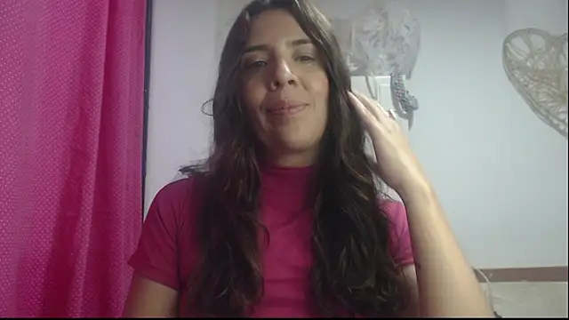 Snapshot of Victoria_meester chatting on 01-27-25, 10:16 Victoria meester online show from 01-27-25, 10:16