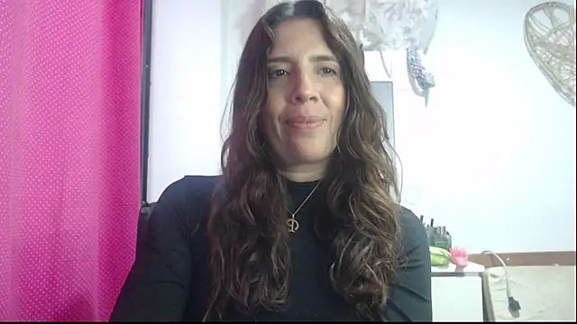 Snapshot of Victoria_meester chatting on 01-31-25, 09:16 Victoria meester online show from 01-31-25, 09:16