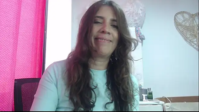 Snapshot of Victoria_meester chatting on 02-02-25, 03:49 Victoria meester online show from 02-02-25, 03:49