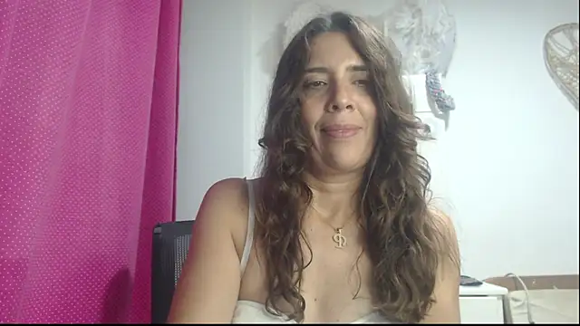 Snapshot of Victoria_meester chatting on 02-08-25, 11:55 Victoria meester online show from 02-08-25, 11:55