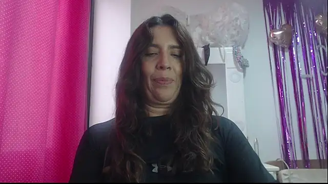 Snapshot of Victoria_meester chatting on 02-16-25, 03:27 Victoria meester online show from 02-16-25, 03:27