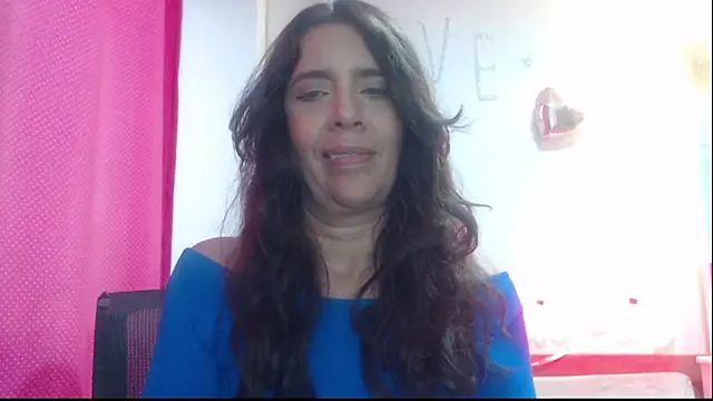 Snapshot of Victoria_meester chatting on 03-06-25, 08:16 Victoria meester online show from 03-06-25, 08:16
