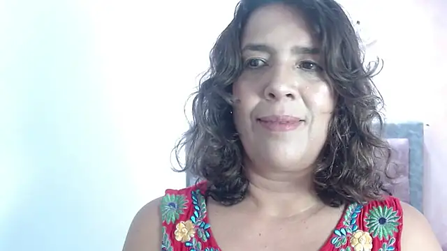 Victoria meester online show from 07-20-26, 06:21