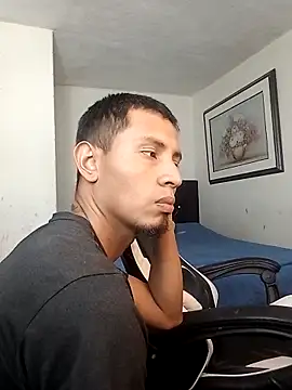 Snapshot of Luciana_and_Neitan chatting on 03-16-26, 09:41 Luciana and Neitan online show from 03-16-26, 09:41