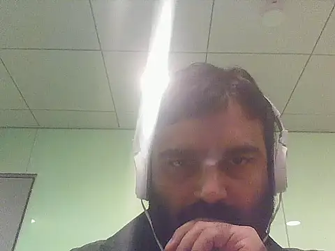 JohnBond009 online show from 05-21-26, 10:22