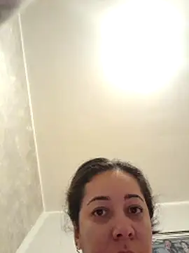 Snapshot of Tatavogliosa89 chatting on 02-18-26, 07:54 Tatavogliosa89 online show from 02-18-26, 07:54