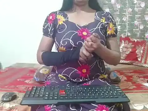 Snapshot of nikitahot3 chatting on 01-16-25, 12:20 nikitahot3 online show from 01-16-25, 12:20
