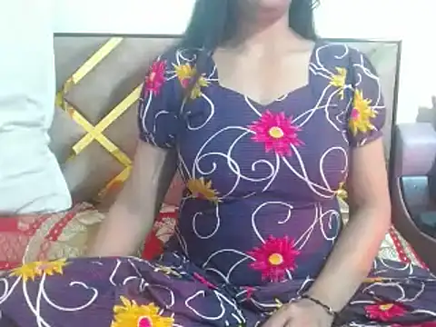 Snapshot of nikitahot3 chatting on 02-20-25, 08:06 nikitahot3 online show from 02-20-25, 08:06