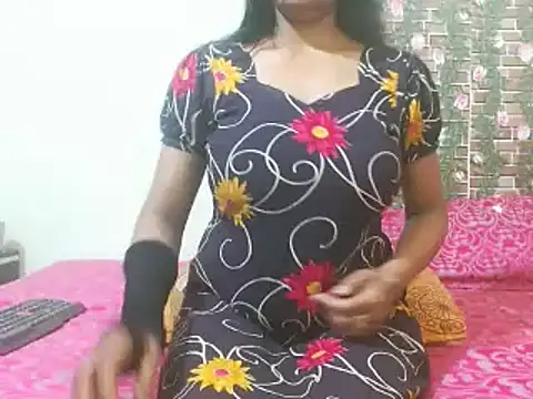 Snapshot of nikitahot3 chatting on 02-28-25, 12:54 nikitahot3 online show from 02-28-25, 12:54