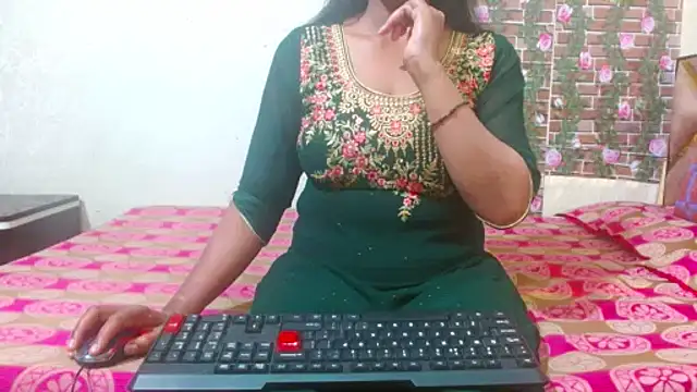 Snapshot of nikitahot3 chatting on 03-13-25, 04:12 nikitahot3 online show from 03-13-25, 04:12