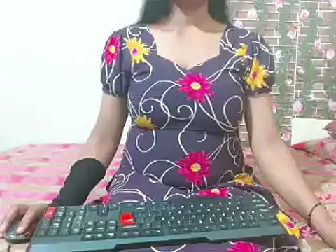 Snapshot of nikitahot3 chatting on 03-21-25, 03:24 nikitahot3 online show from 03-21-25, 03:24