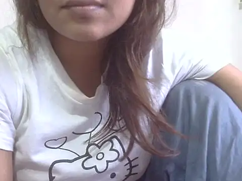 shekira99 online show from 06-23-26, 04:43