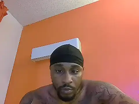 Snapshot of Stressreliever82 chatting on 03-23-25, 05:54 Stressreliever82 online show from 03-23-25, 05:54