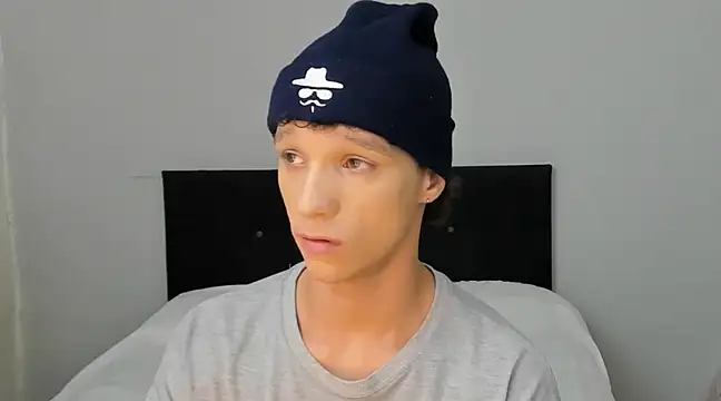 Snapshot of angelcortes chatting on 03-22-25, 10:49 angelcortes online show from 03-22-25, 10:49