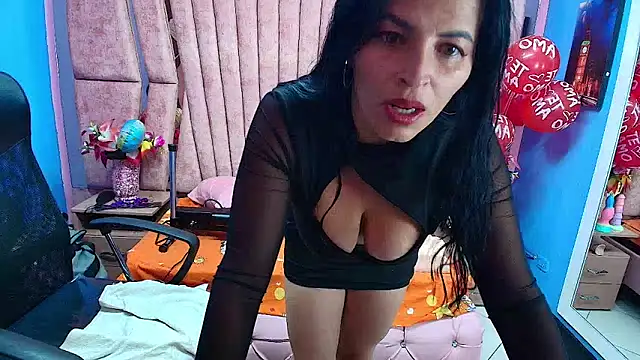 HornySkinny26 online show from 12-20-25, 05:47