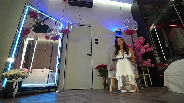 Arte Adelle online show from 04-26-26, 07:55