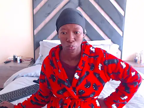 NikkiDickSavage online show from 08-01-26, 10:47