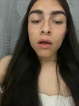 Snapshot of valendoll chatting on 02-28-25, 01:15 valendoll online show from 02-28-25, 01:15