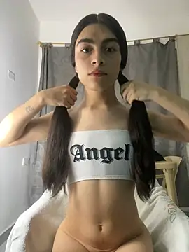 Snapshot of valendoll chatting on 03-23-25, 04:16 valendoll online show from 03-23-25, 04:16