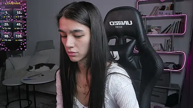 vinkitinkii online show from 02-19-25, 09:39