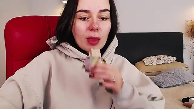 Snapshot of DiJiRay chatting on 12-20-24, 09:54 DiJiRay online show from 12-20-24, 09:54