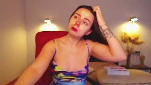 Snapshot of DiJiRay chatting on 12-26-24, 06:30 DiJiRay online show from 12-26-24, 06:30