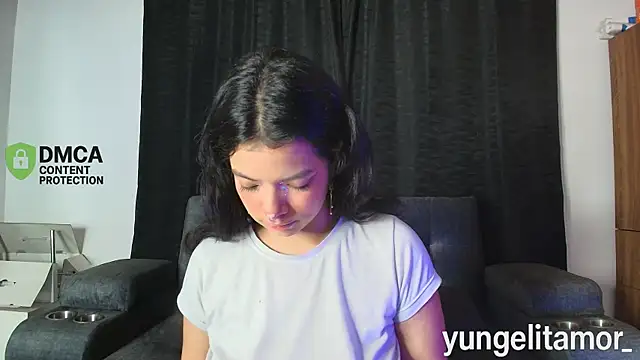 Snapshot of yungelitamor_ chatting on 09-28-25, 05:02 yungelitamor online show from 09-28-25, 05:02
