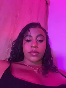 charlotteeruss online show from 07-25-26, 12:20
