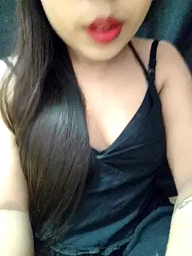 Snapshot of Roshni_98 chatting on 07-27-26, 05:20 Roshni 98 online show from 07-27-26, 05:20
