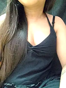 Snapshot of Roshni_98 chatting on 07-28-26, 07:50 Roshni 98 online show from 07-28-26, 07:50
