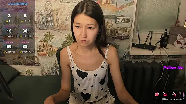 LeyylaStoone online show from 10-15-25, 01:00