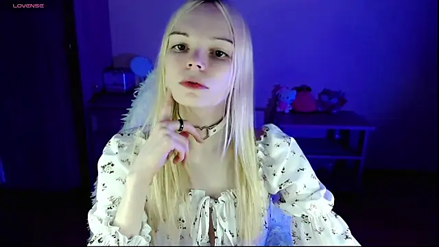 Emily Nyaffee online show from 12-16-24, 10:13