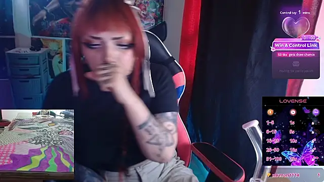 Snapshot of linda_mort chatting on 02-15-26, 09:00 linda mort online show from 02-15-26, 09:00